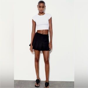 Zara Black Pleated Mini Skirt